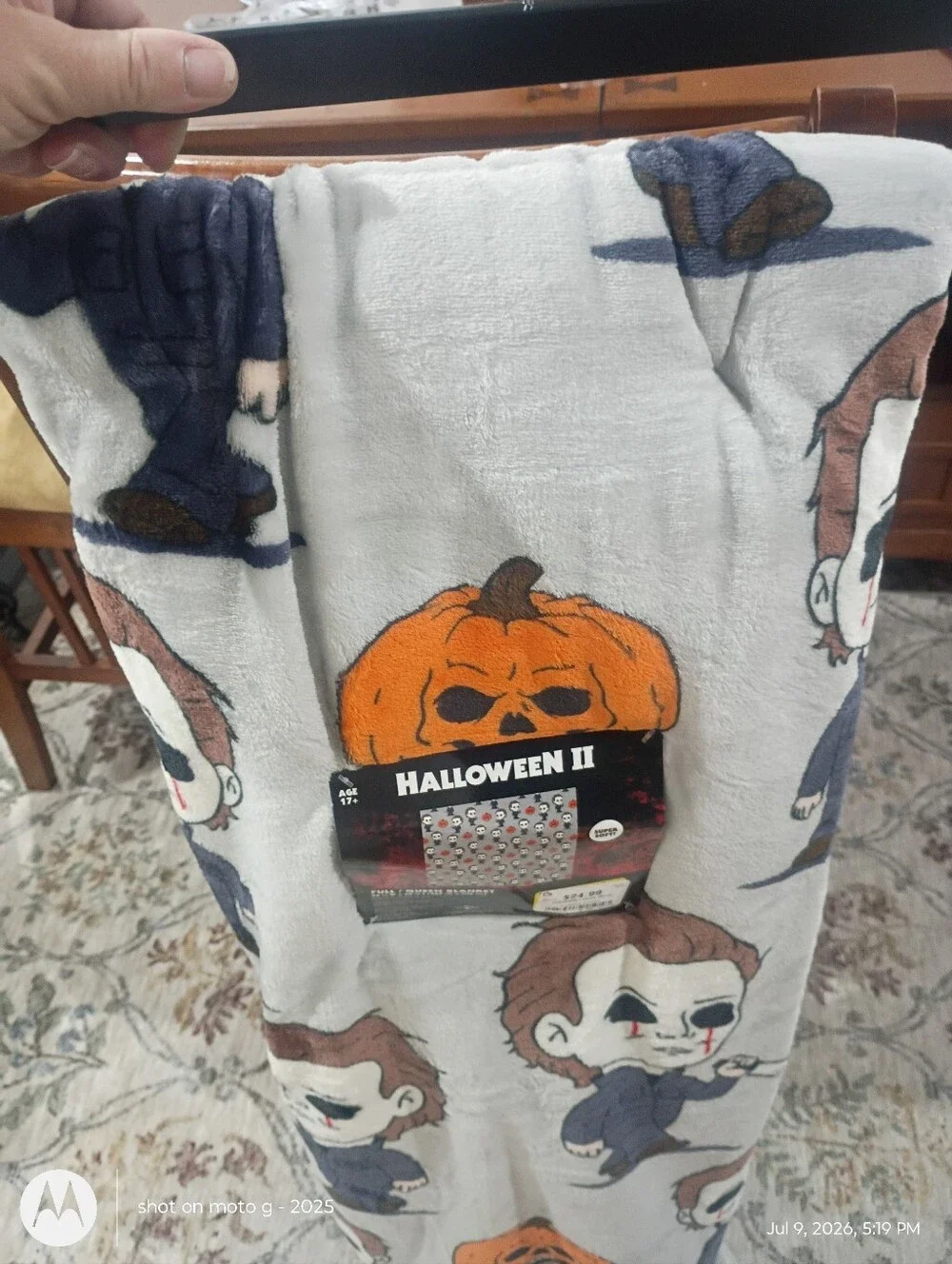 Michael Myers  Queen Halloween II Blanket Throw TikTok NEW Mike Meyers Horror